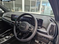 2025 Kia
                Sorento HEV GT-Line