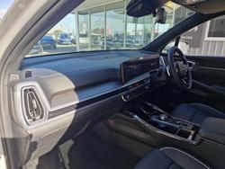 2025 Kia
Sorento HEV GT-Line
