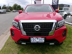2021 Nissan
                Navara ST-X