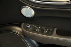 2023 Alfa Romeo Giulia Veloce