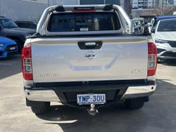 2017 Nissan Navara ST-X