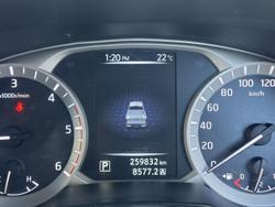 2017 Nissan Navara ST-X