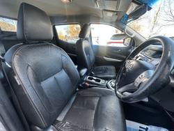 2017 Nissan Navara ST-X