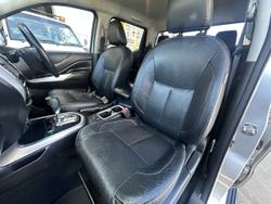 2017 Nissan Navara ST-X