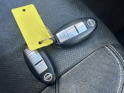 2017 Nissan Navara ST-X