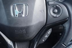 2021 Honda
                HR-V VTi-LX