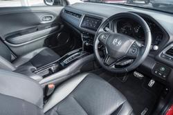 2021 Honda
                HR-V VTi-LX