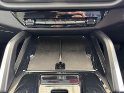 2025 LDV D90 Executive