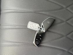 2025 LDV D90 Executive