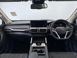 2025 LDV D90 Executive