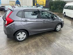 2018 HONDA JAZZ VTi