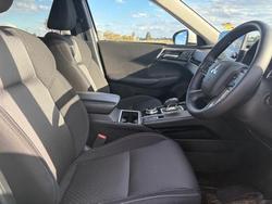 2025 Mitsubishi Outlander LS