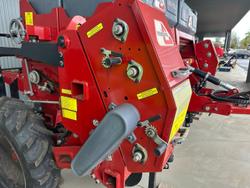 0 Semeato Pd 17 - 3M 6 Row Double Disc Seeder With Front Coulters RED
