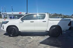2020 Toyota Hilux SR