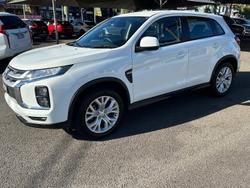 2023 Mitsubishi
ASX ES