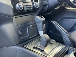 2020 Mitsubishi
Pajero GLX