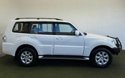 2020 Mitsubishi
Pajero GLX