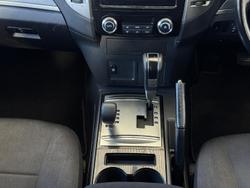 2020 Mitsubishi
Pajero GLX