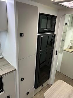 2025 Design RV Forerunner Van 5-2+ 21'