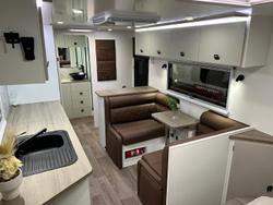 2025 Design RV Forerunner Van 5-2+ 21'