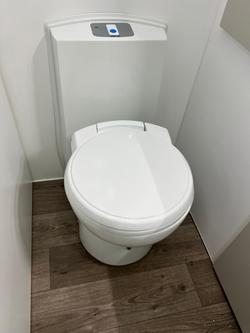 2025 Design RV Forerunner Van 5-2+ 21'