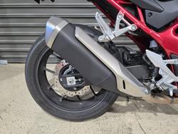 2023 Honda CB750 (HORNET) WHITE