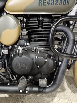 2025 Royal Enfield (see Also Enfiel CLASSIC 350 CHROME GREEN