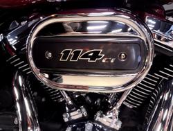 2021 Harley-Davidson Street Glide Special 114 (FLHXS) Touring Red