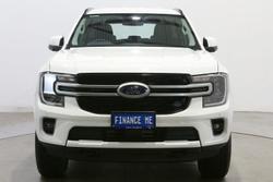 2024 Ford
                Everest Ambiente