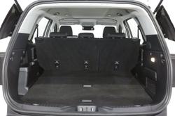 2024 Ford
                Everest Ambiente