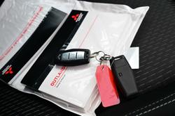 2024 Mitsubishi Outlander LS