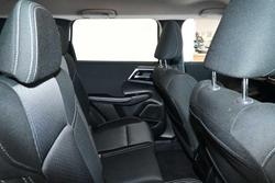 2024 Mitsubishi Outlander LS