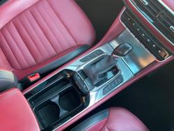 2020 MG
                HS Essence Anfield Edition