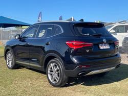 2020 MG
                HS Essence Anfield Edition