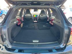 2020 MG
                HS Essence Anfield Edition