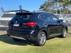 2020 MG
                HS Essence Anfield Edition