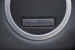 2025 Land Rover
Discovery D350 S