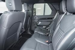 2025 Land Rover
Discovery D350 S