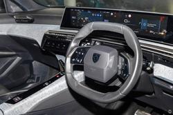 2025 Peugeot 3008 Allure Hybrid