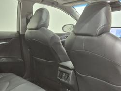 2021 Toyota Camry SL AXVH70R Silver