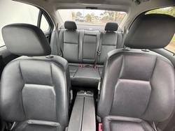 MERCEDES-BENZ C220