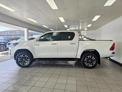 2020 Toyota Hilux SR5 GUN126R 4X4 Dual Range White