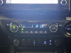 2020 Toyota Hilux SR5 GUN126R 4X4 Dual Range White