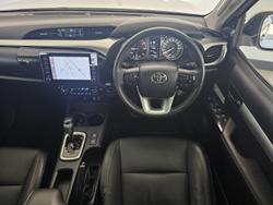 2020 Toyota Hilux SR5 GUN126R 4X4 Dual Range White