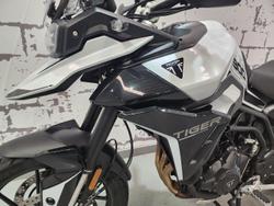 2024 Triumph Tiger 900 GT Tiger White