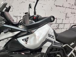 2024 Triumph Tiger 900 GT Tiger White