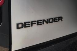 2024 Land Rover Defender 90 P400 X-Dynamic SE