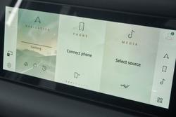 2024 Land Rover Defender 90 P400 X-Dynamic SE