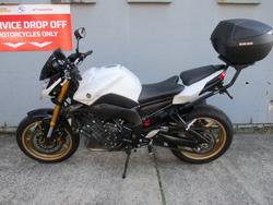 2011 YAMAHA FZ8N WHITE