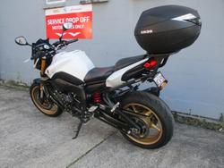 2011 YAMAHA FZ8N WHITE